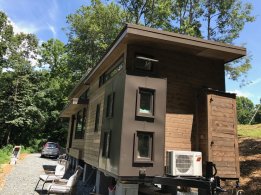 hitch end of house before deck